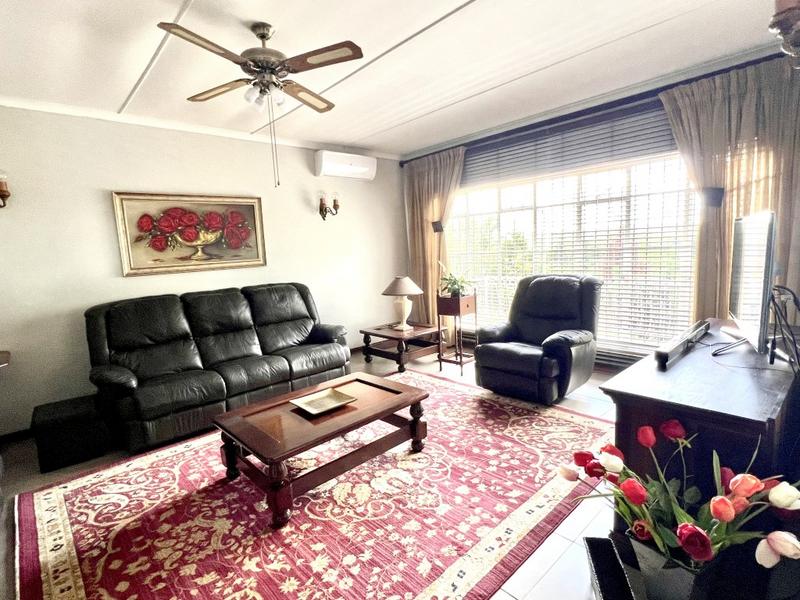 4 Bedroom Property for Sale in Lindley Free State
